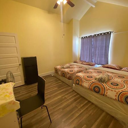 Private Large La Bedroom W Private Half-Bathroom - Ac - Wifi - Private Fridge Near Usc - Exposition Park - Usc Memorial Coliseum - Banc Of California Stadium - Downtown Los Angeles Dtla - University Of Southern California Usc! المظهر الخارجي الصورة