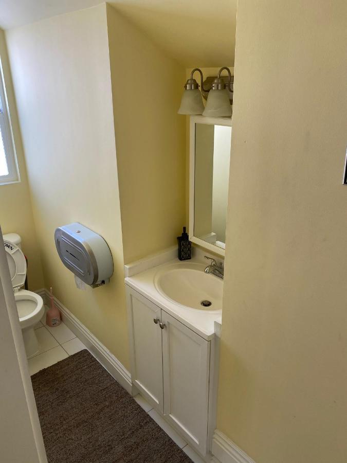 Private Large La Bedroom W Private Half-Bathroom - Ac - Wifi - Private Fridge Near Usc - Exposition Park - Usc Memorial Coliseum - Banc Of California Stadium - Downtown Los Angeles Dtla - University Of Southern California Usc! المظهر الخارجي الصورة